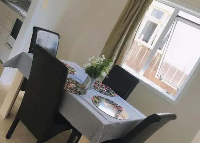 Appartement 3 Double And 1 Single Sofa Beds Rotorua