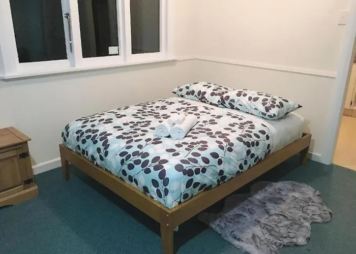 アパート 3 Double And 1 Single Sofa Beds